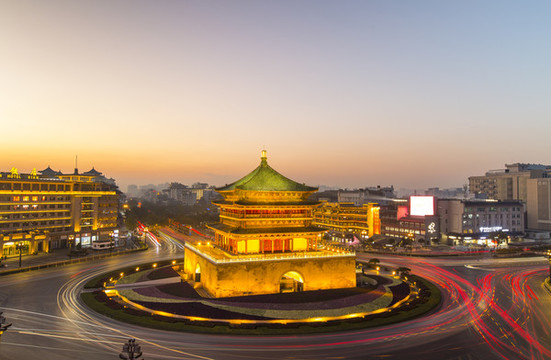 鐘樓夜景