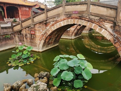 石拱橋