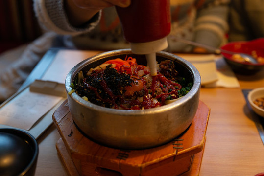 經典石鍋拌飯
