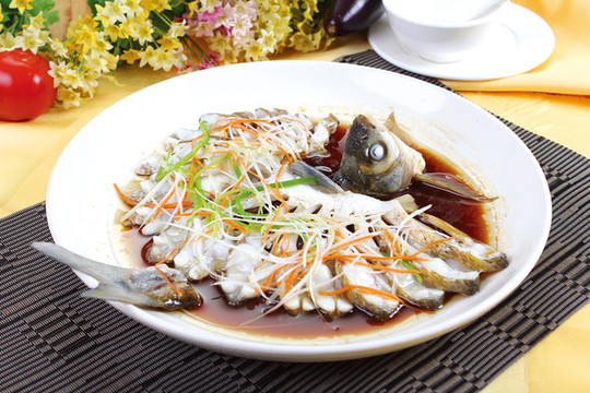 清蒸武昌魚