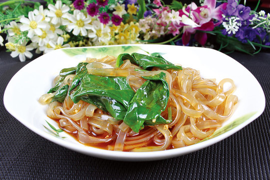 菠菜拌粉皮