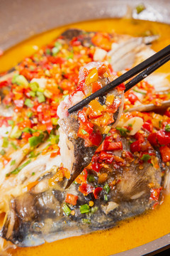 剁椒魚(yú)頭