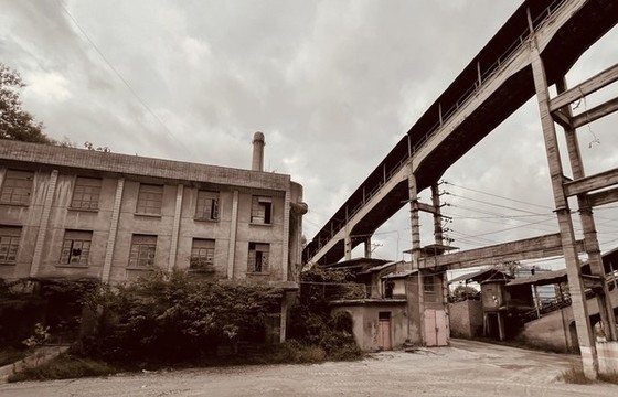 廢舊廠房