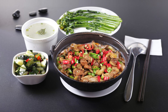 鴨肉飯