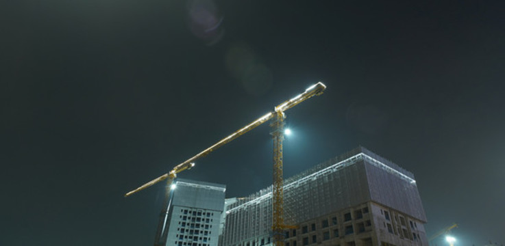 夜晚燈光工地施工