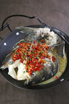 水庫(kù)雄魚