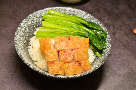 燒肉飯
