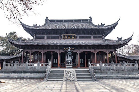 杭州錢(qián)王祠五王殿