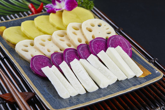 素菜拼盤