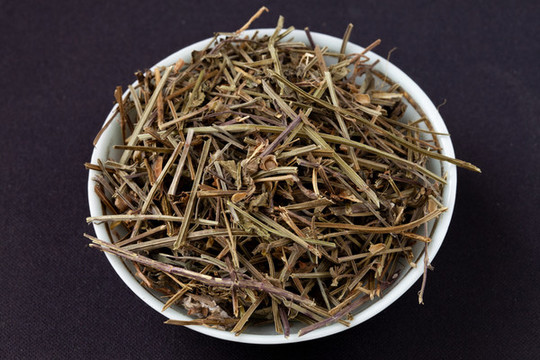 黑背景中藥半枝蓮