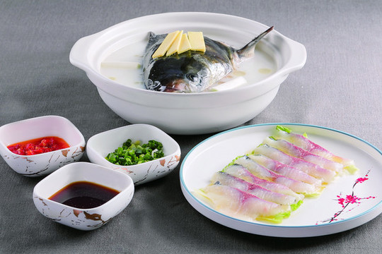 清燉南灣魚(yú)
