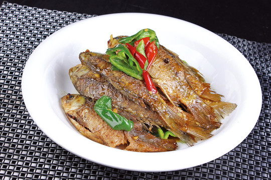干燒小鯽魚