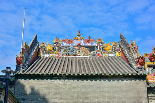 廣州陳家祠屋脊陶塑