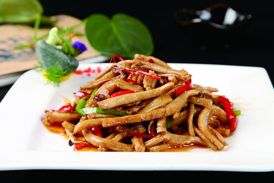 鮮茶樹菇炒肚條