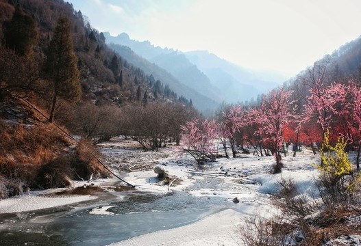 扎龍溝冰雪