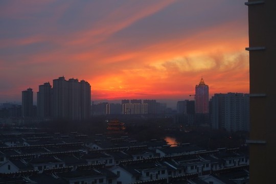 城市晚霞