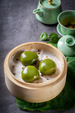 艾蒿團(tuán)