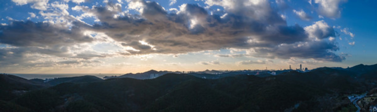 日落城市全景