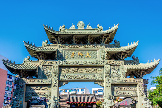 中國遼寧沈陽大佛寺牌坊