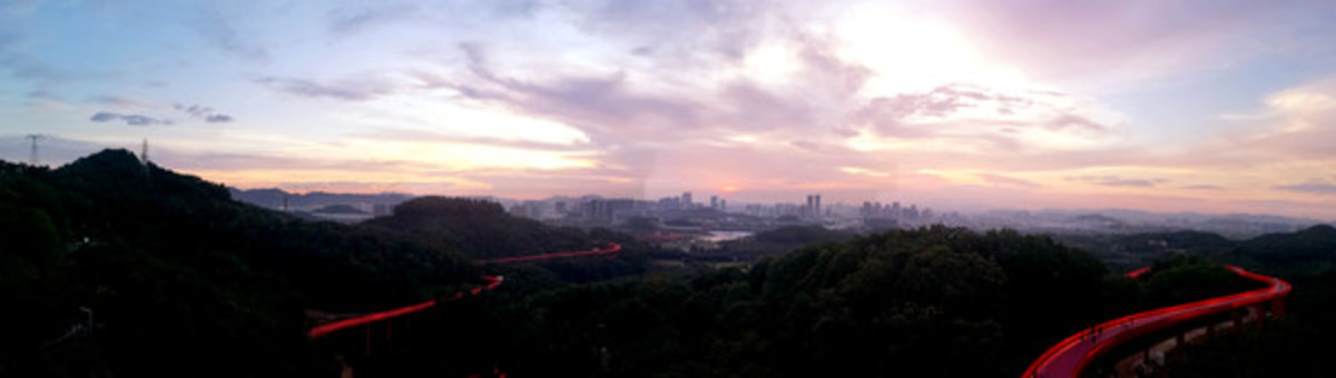 光明虹橋公園傍晚全景