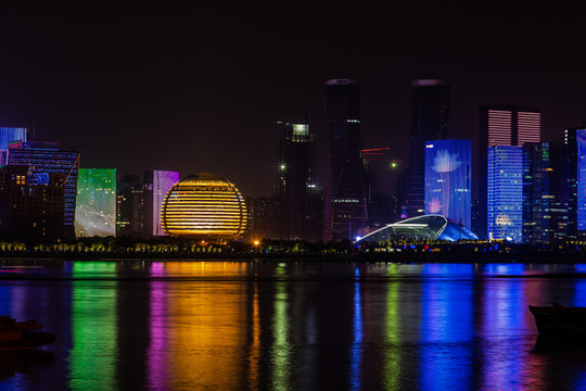 杭州錢(qián)江新城夜色