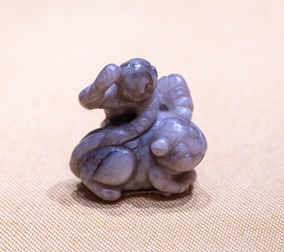 伏虎童子玉雕