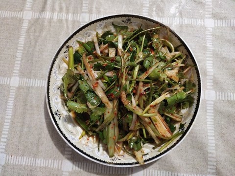 涼拌大蔥與鹽菜