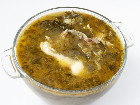 美味的酸菜魚湯