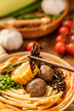 牛肉丸湯粉