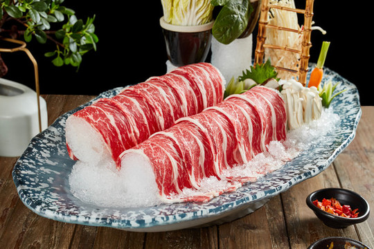 雪花牛肉打邊爐