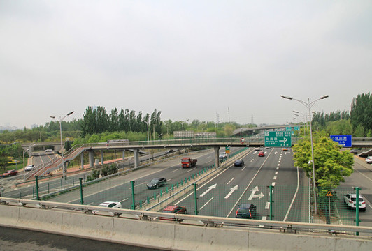 天橋