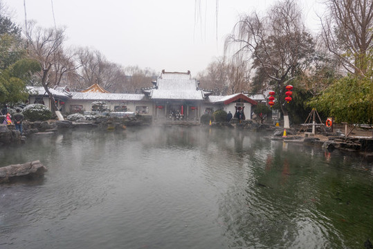 濟(jì)南趵突泉公園