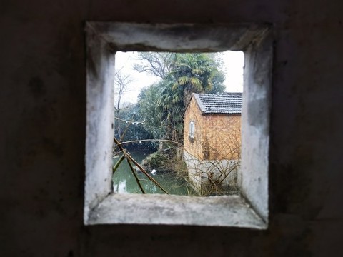 窗外
