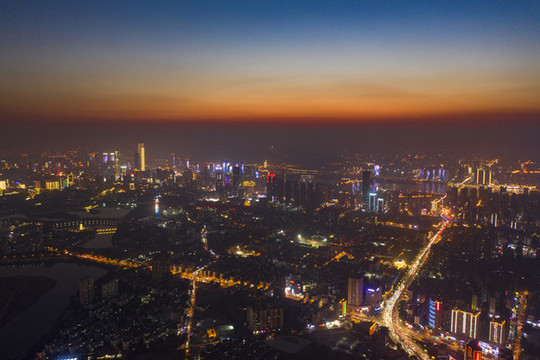 航拍湖南長(zhǎng)沙城市夜景風(fēng)光