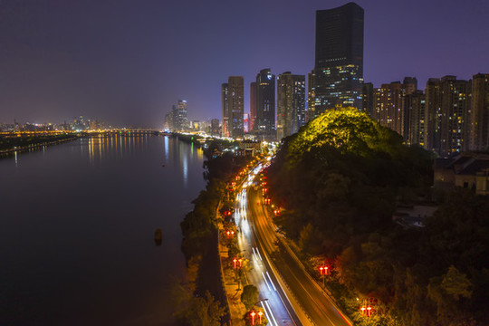 航拍湖南長(zhǎng)沙湘江風(fēng)光帶夜景