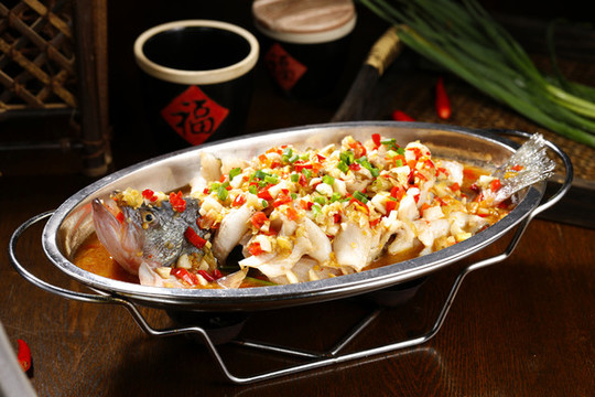 香辣翹嘴魚(yú)
