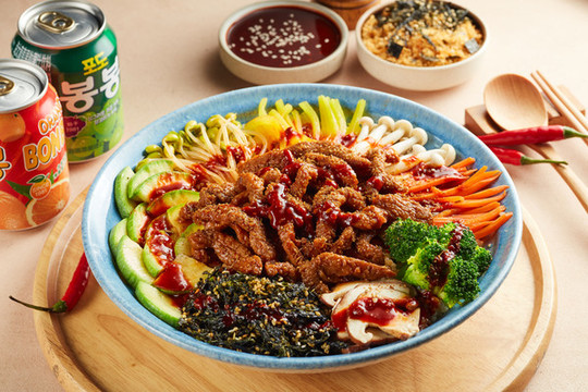 韓國傳統(tǒng)拌飯