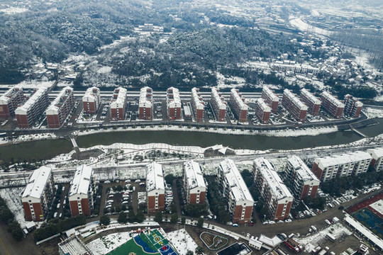 宜都市枝城鎮(zhèn)雪景