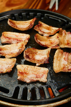 炭烤五花肉