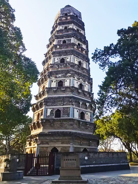 云巖寺塔