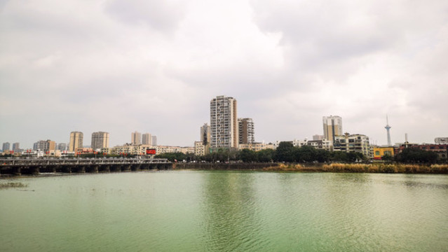 湖景