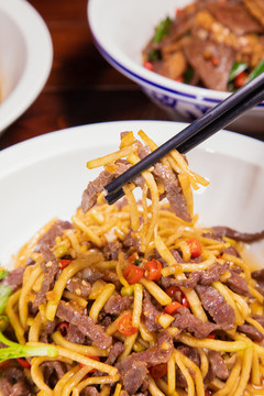 杏鮑菇炒牛肉