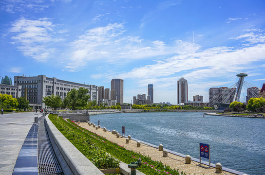 天津海河廣場