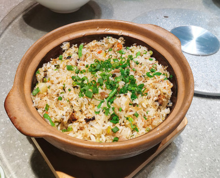 臘肉豇豆燜飯