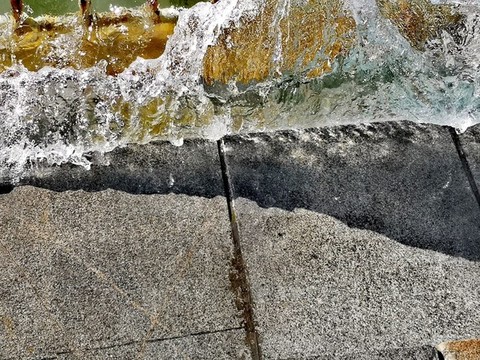 蕩漾的水