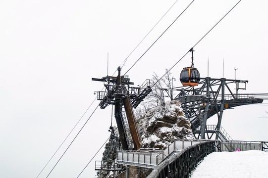 冰雪天張家界天門(mén)山索道