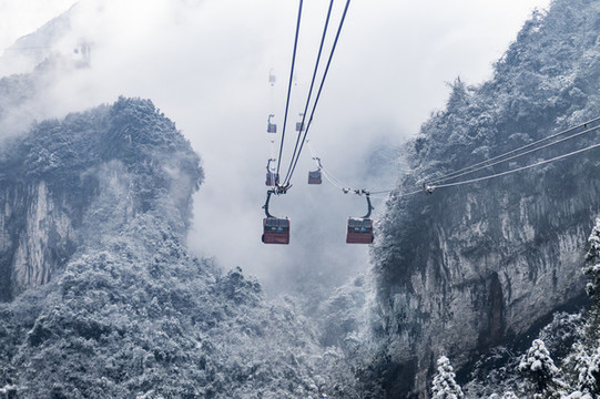 冰雪張家界天門(mén)山索道