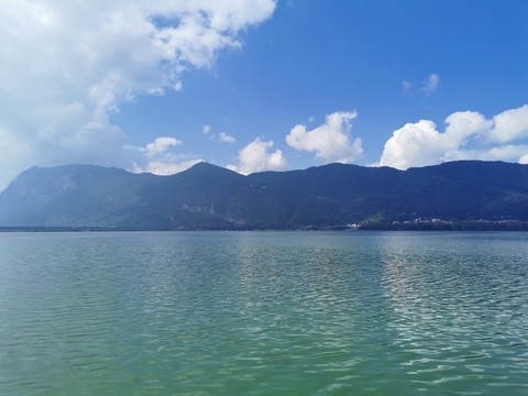 滇池風(fēng)光