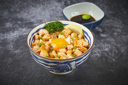 雞丁飯