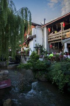 麗江